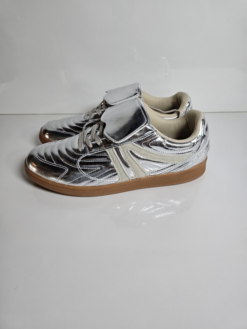 Steve Madden Madrid Metallic Silver Sneakers Women's Size 9.5 New Without Box - Picture 5 of 9